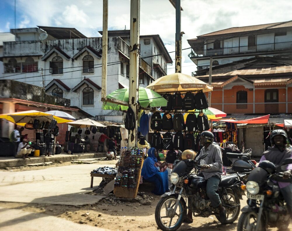 rowen-smith-PUWSixStRUs-unsplash