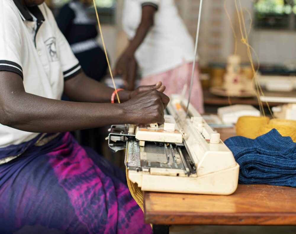 ugandan-crafts-B1N8nzKauds-unsplash